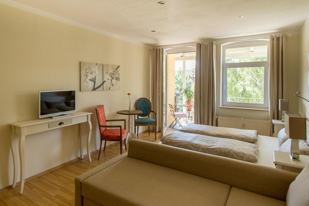 Appartamento Wohlfuehlen Mit Grossem Balkon Erfurt Esterno foto